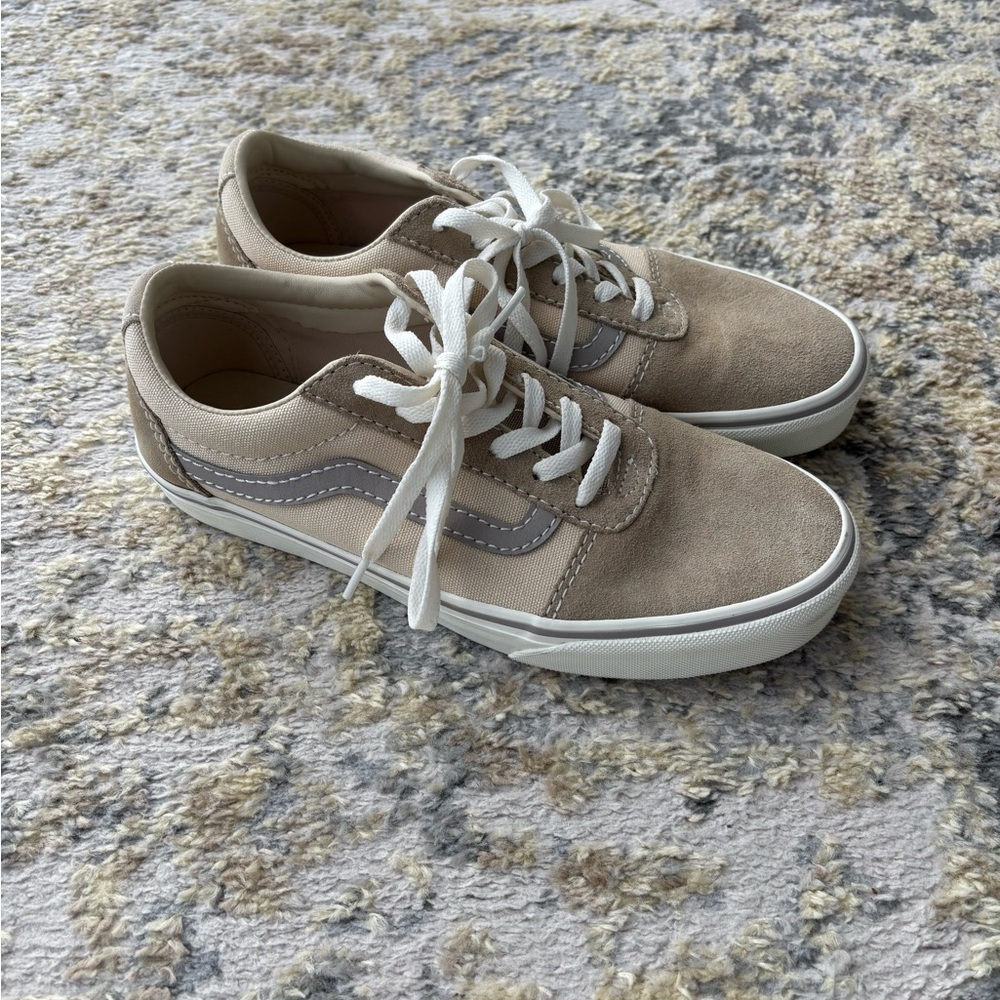 Vans Old Skool Low-Top Sneakers in Taupe/White - Picture 2 of 5